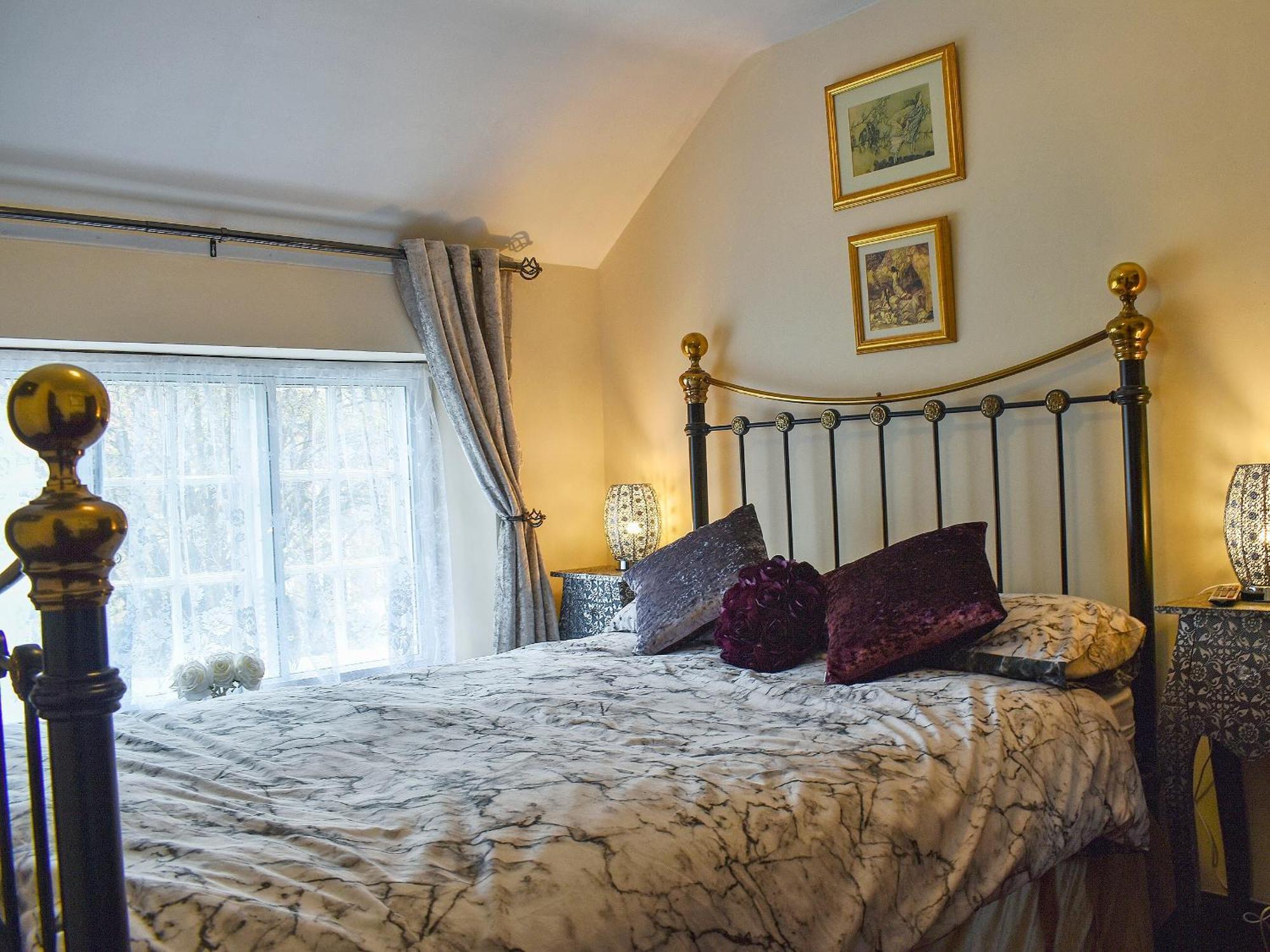Borough Beck Cottage 赫尔姆斯利 外观 照片